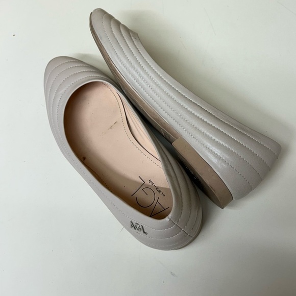 AGL Ivory Flats - Picture 3 of 8